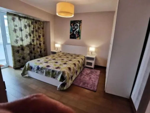 BRASADAS închiriază apartament doua camere langa TRIBUNAL Unirii 47.