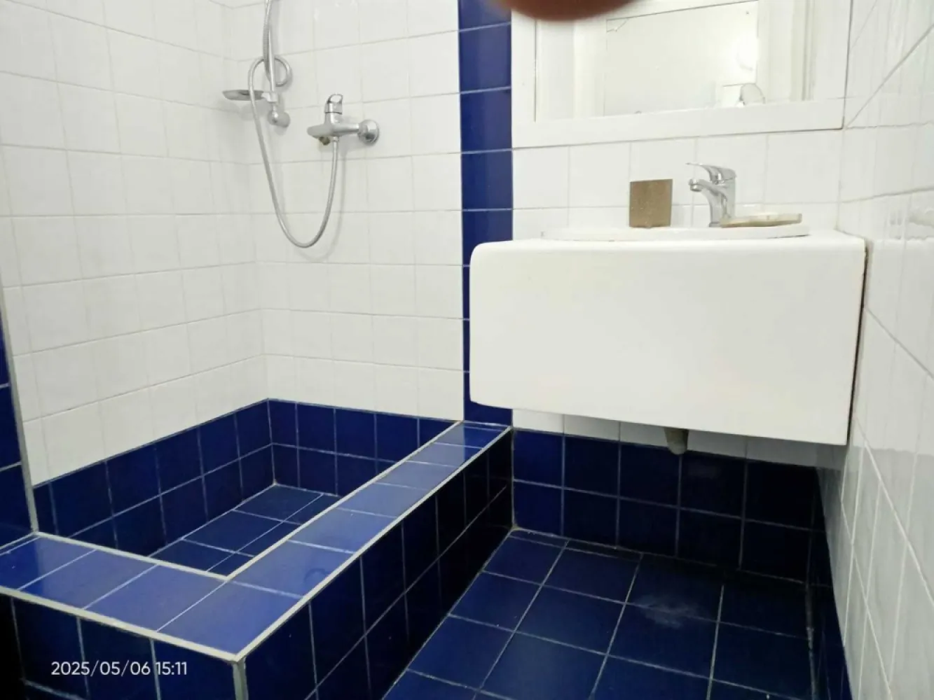 BRASADAS închiriază ap 2 cam etaj 6/7 - Kogalniceanu. - Agenția imobiliara BRASADAS închiriază apartament cu 2 camere semidecomandat cu centrala termica, aer conditionat, terasa 11m, etaj 6/7. www.brasadas.com.