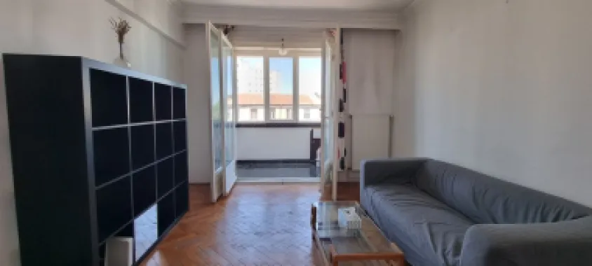 BRASADAS închiriază ap 2 cam Rosetti, centru Magheru.