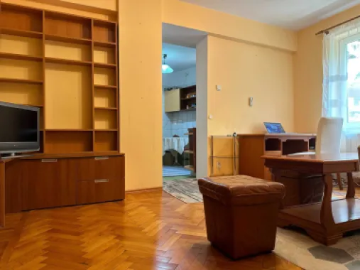 Apartament 2 camere, ultracentral, București, Piața Romană, Nr. 9