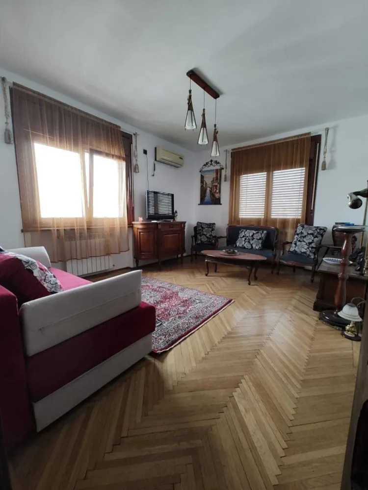 cismigiu apartament 2 cam 54mp decomandat