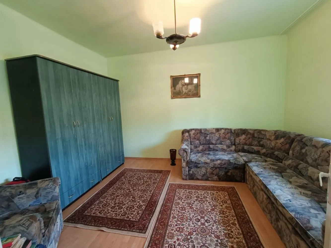 BRASADAS vinde casa 3 cam DUPLEX intrare separată.