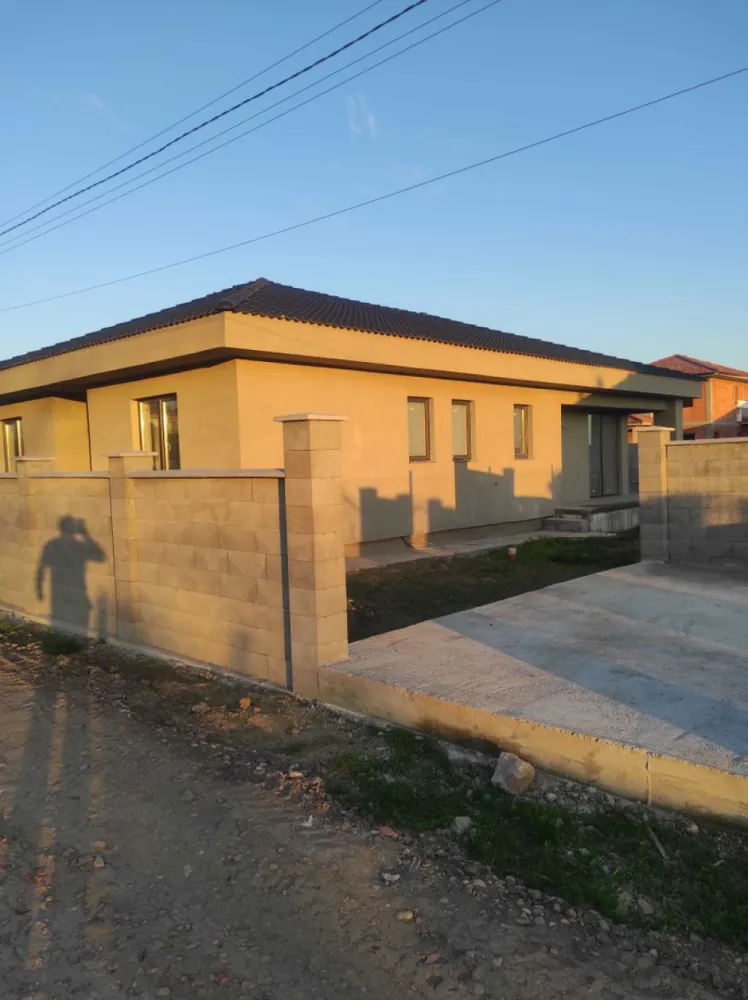 Casa pe partner de vanzare