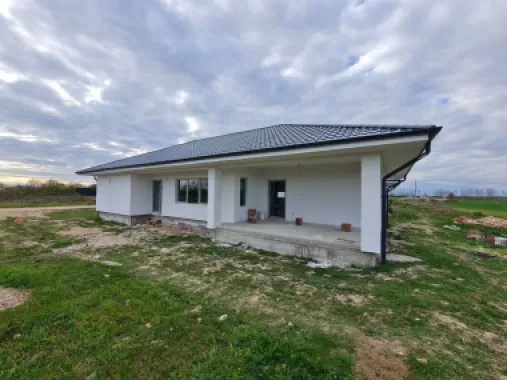 BRASADAS vinde casa noua, parter, zona Cionchesti