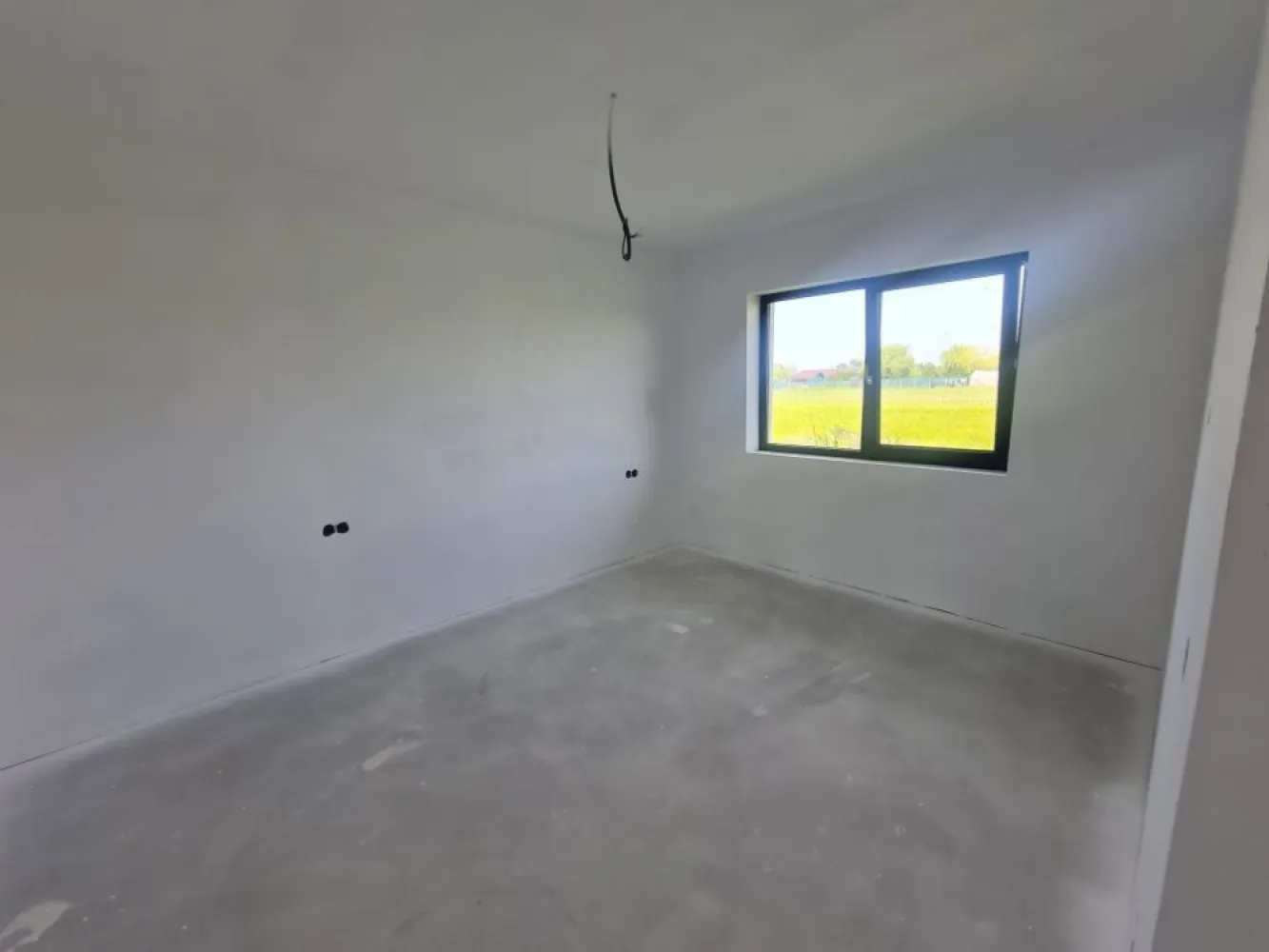 BRASADAS vinde casa noua, parter, zona Cionchesti