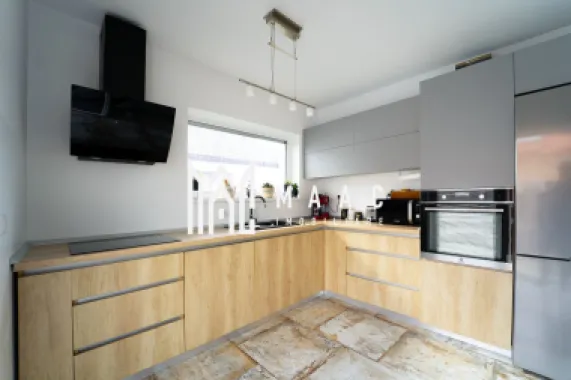 Casa individuala moderna pe un nivel | 645 MP | Cristian