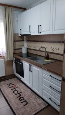 Apartament 3 Camere Micro 16 - Parcul Linistii