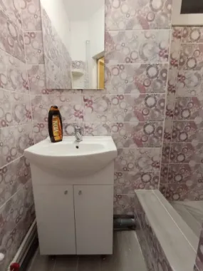 Apartament de închiriat