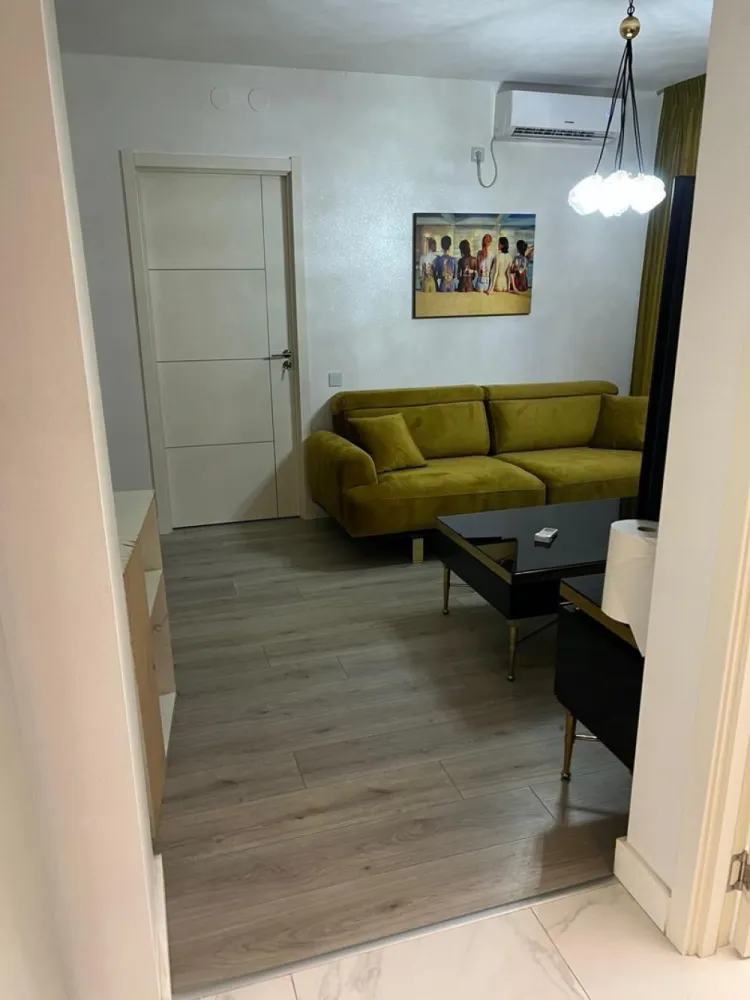 BRASADAS închiriază ap 2 cam PARTER în ONIX Pipera.