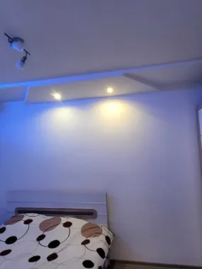 Apartament renovat zona Mall City et.2!bloc cărămidă!