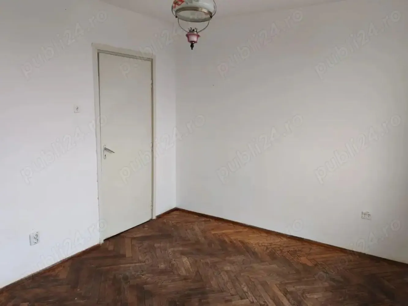BRASADAS vinde ap cu 3 cam etaj 4/4 pe Drumul Botizului