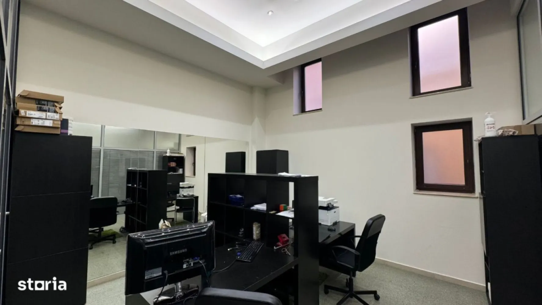BRASADAS închiriază Birouri PREMIUM Ultracentral PARCARE.