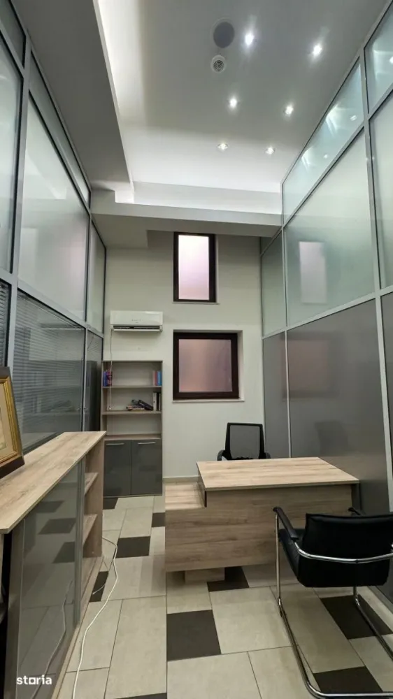 BRASADAS închiriază Birouri PREMIUM Ultracentral PARCARE.