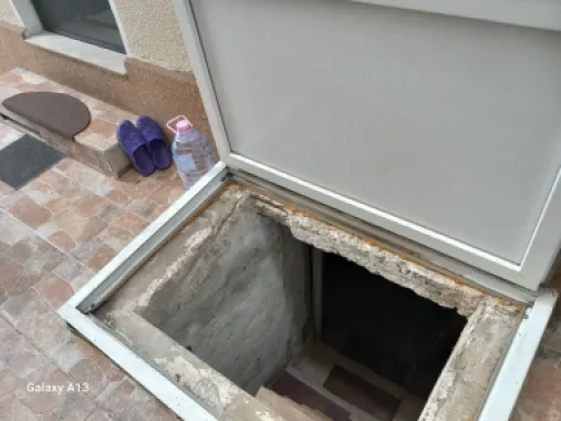 BRASADAS vinde casa curte comuna 3 cam 77mp HALA TRAIAN