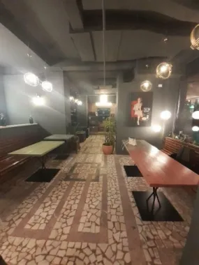BRASADAS închiriază sp. comercial 135mp in centrul istoric.