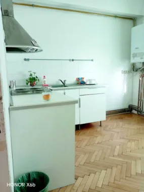 De închiriat apartament Universitate