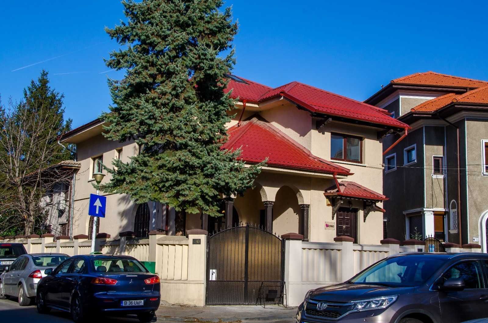 Inchiriere duplex Kiseleff, vila, et 1+mansarda, 160mp, 2800 euro/luna