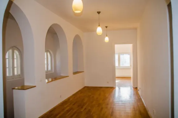 Inchiriere duplex Kiseleff, vila, et 1+mansarda, 160mp, 2800 euro/luna