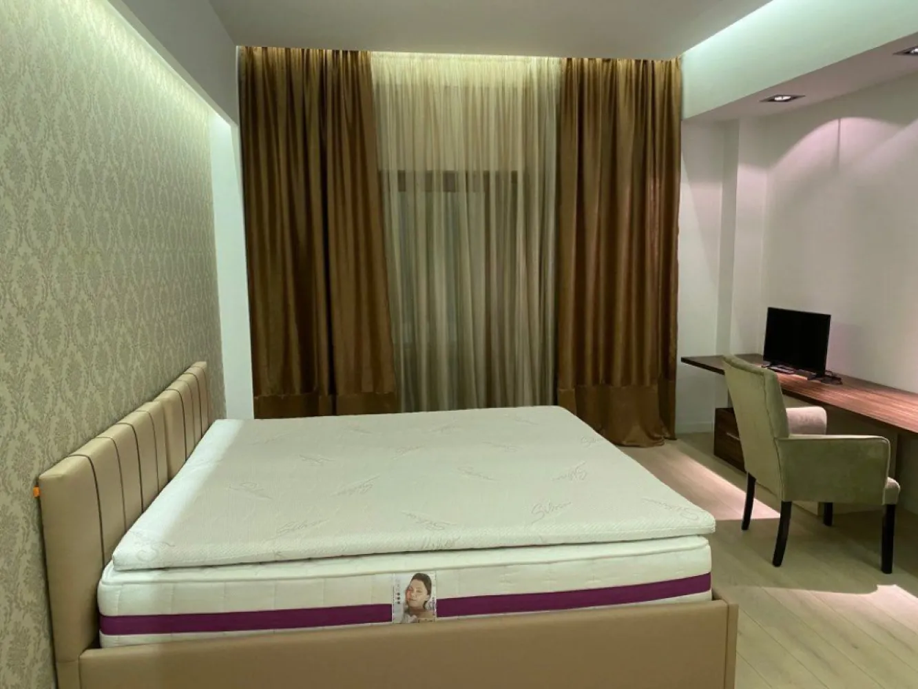 Apartament 4 camere, Herastrau, complex Persepolis, mobilat lux, 200 mp