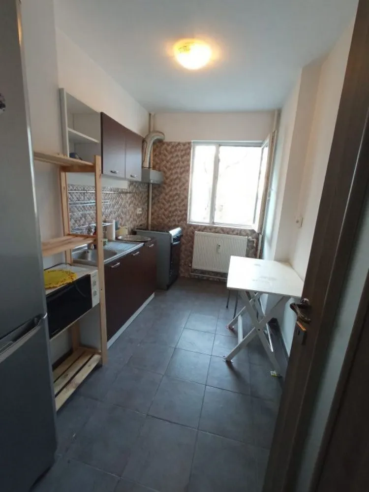 Inchiriez apartament zona Unirii,, Parcul Tineretului
