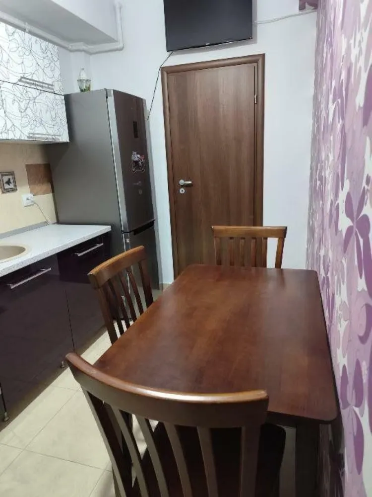 Ag BRASADAS vinde ap 2 cam Confort Urban Rahova.