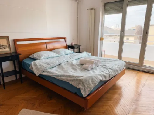 Apartament 2 camere de inchiriat Piata Romana | Spatios si luminos