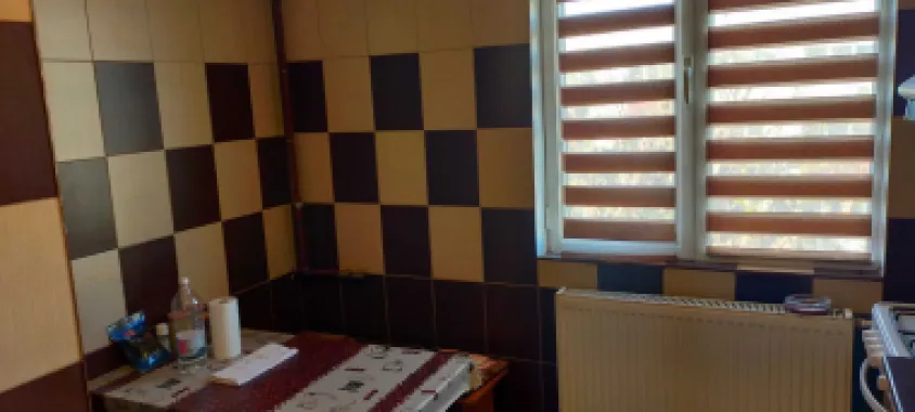 Ag BRASADAS vinde apt 4 cam etaj 4/4 Berceni Sect 4.