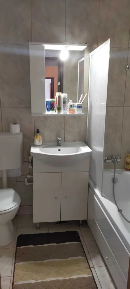 Ag BRASADAS vinde apt 4 cam etaj 4/4 Berceni Sect 4.