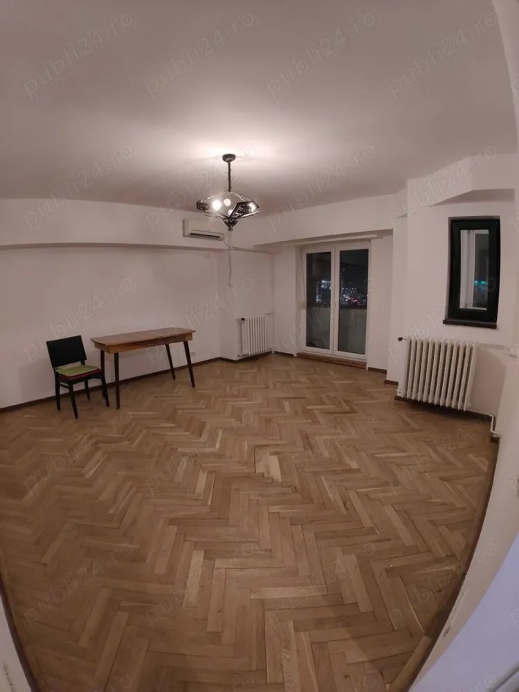 Ag BRASADAS închiriază ap 2 cam. PARTER Unirii sup 57 mp. - Agenția BRASADAS închiriază apartament cu două camere, zona Piața Unirii fântâni, suprafață utilă 57,70 mp. Proaspăt renovat, cu următoarele utilități noi: - mașină de spălat și uscător - aragaz + cuptor - mașină de spălat vase - aer condiționat. Foarte spațios, dispune de un balcon principal mare, două secundare mici și o debara. Metrou Piața Unirii la parter, Carrefour la 5 min. distanță de mers pe jos.Pentru mai multe oferte accesați www.brasadas.com. Pentru mai multe oferte accesați www.brasadas.com.