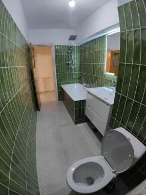 Ag BRASADAS închiriază ap 2 cam. PARTER Unirii sup 57 mp.