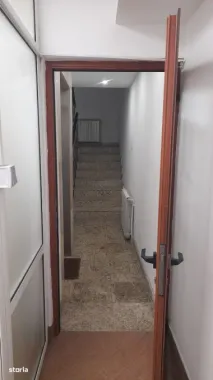 De inchiriat spatiu comercial pretabil pentru imagistica dentara