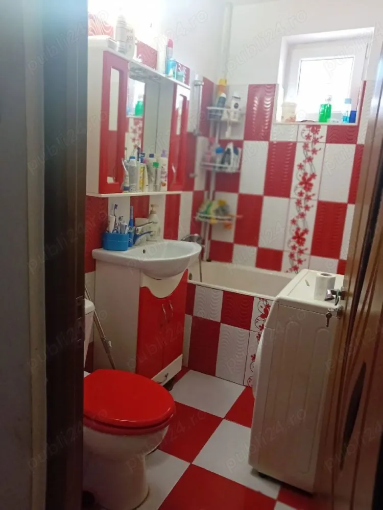 Ag BRASADAS vinde apt. 3 cam etaj 2 Neajlov.