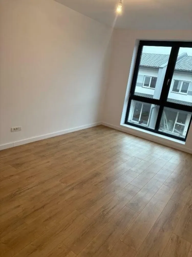 Vila moderna spatioasa