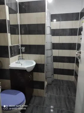 Inchiriere apartament 2 camere Teiul Doamnei