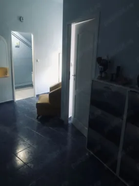Ag BRASADAS vinde apt. 4 cam 140 mp Etj.1 + mansardă.