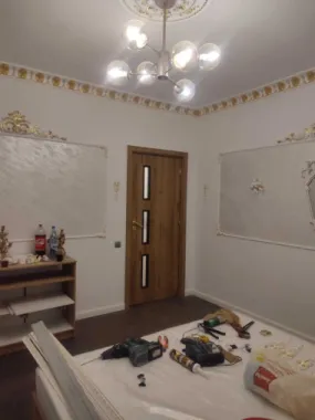 Garsoniera vând sau schimb cu spatiu comercial sau variante