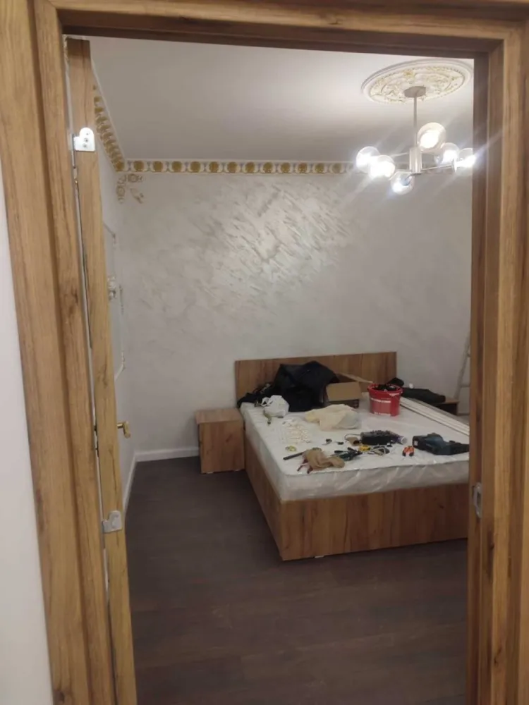 Garsoniera vând sau schimb cu spatiu comercial sau variante