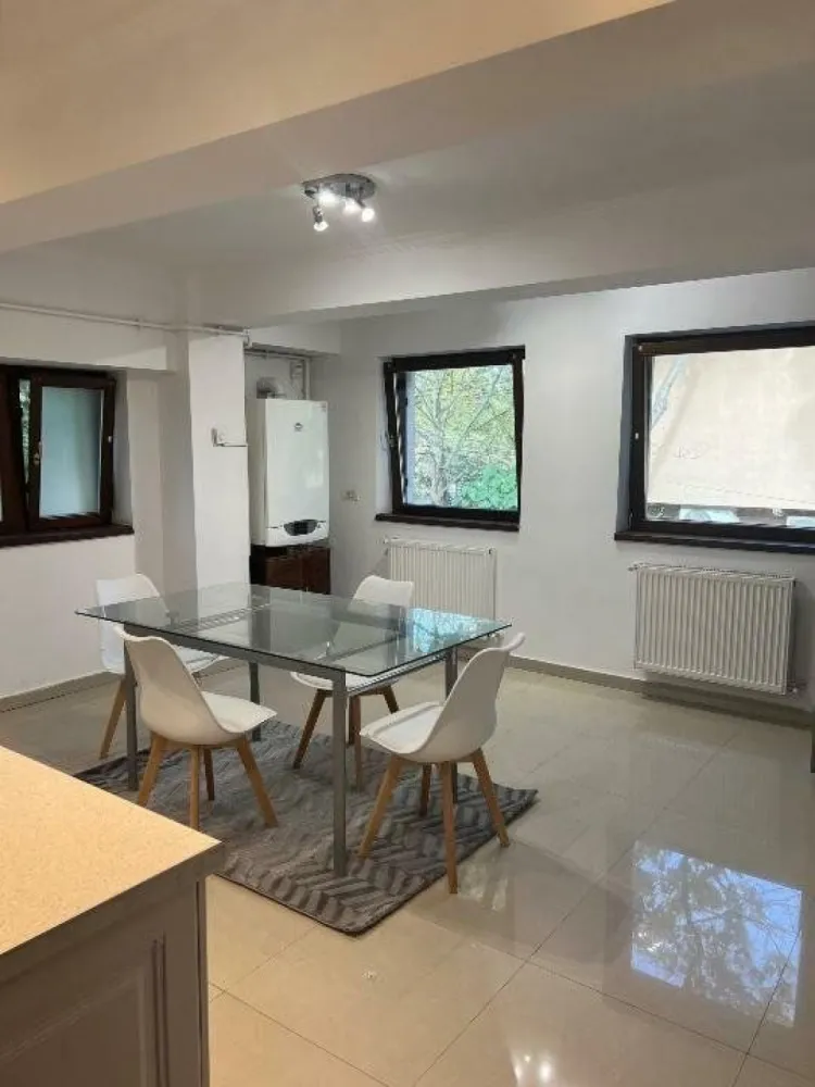 Ag BRASADAS închiriază -PENTHOUSE LUX - BANEASA.