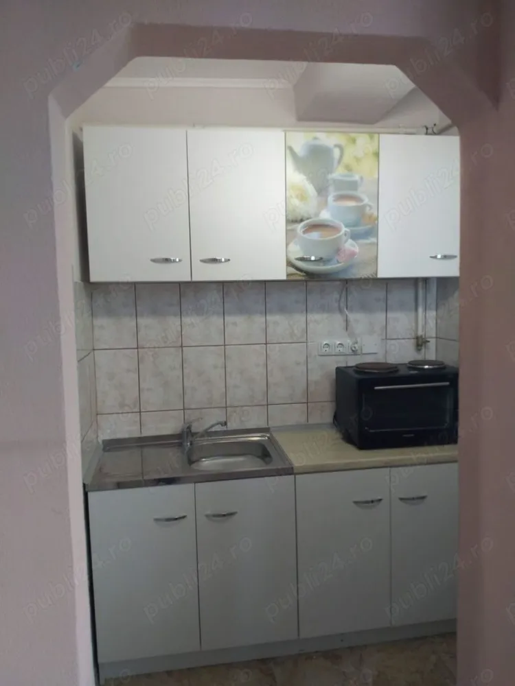 Ag BRASADAS vinde gars OSTROVULUI 27mp etajul 4/4.