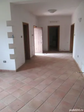 Vand Vila si teren cu deschidere la lac (5128mp)