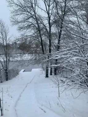 Vila cu ponton la lacul Snagov