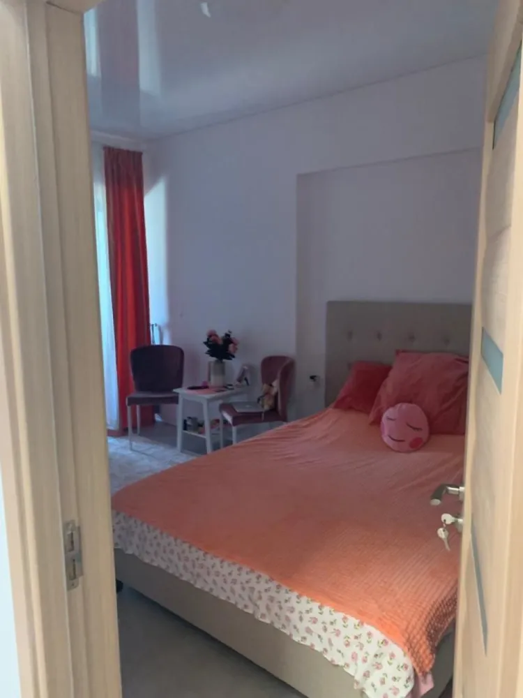 Ag BRASADAS vinde ap 2 cam 59mp Et 5/6 PRIMA LINIE Năvodari.