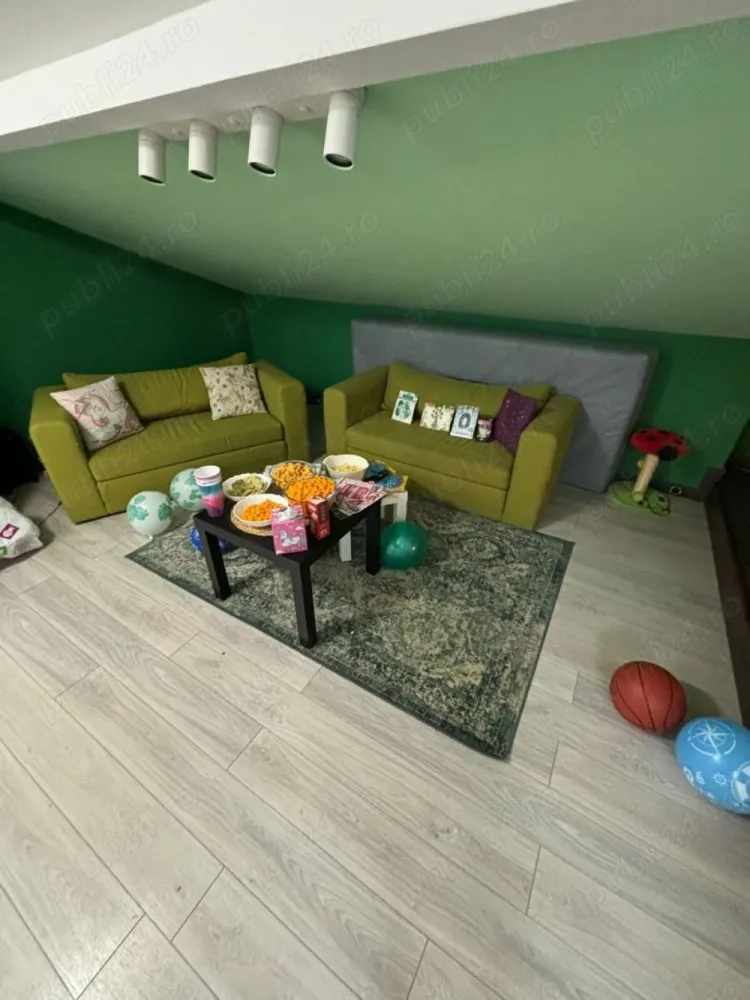 Vanzare apartament 3 camere