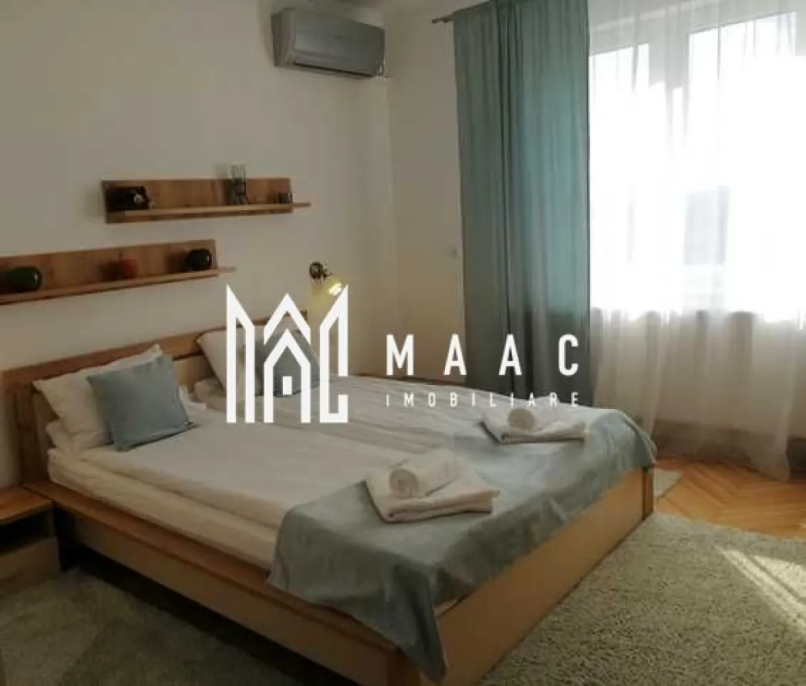 Apartament 4 Camere | 80 Mp | Parcul Sub Arini - MAAC Imobiliare vă propune spre închiriere un apartament modern, generos ca suprafață și excelent compartimentat, conceput pentru un nivel ridicat de confort și intimitate. Cu o suprafață utilă de 80 mp, apartamentul este situat la etajul 1 al unui imobil bine întreținut și se remarcă printr-o compartimentare practică și funcțională. Caracteristici ale proprietății: 3 dormitoare spațioase, fiecare beneficiind de baie proprie, oferind un grad ridicat de intimitate; bucătărie cu living open-space, ideală pentru activitățile zilnice și momentele de relaxare; un dormitor cu terasă, iar un al doilea dormitor cu balcon, elemente ce aduc lumină naturală și un plus de confort; spații bine proporționate, cu un design modern și finisaje atent alese. Apartamentul este amplasat într-o zonă liniștită, cu vecinătate selectă, fiind ideal pentru o familie sau pentru persoane care își doresc un spațiu elegant, funcțional și bine organizat. Condiții de închiriere: se percepe garanție în cuantumul unei luni de chirie; disponibilitate: imediată. Pentru informații suplimentare sau pentru a programa o vizionare privată, vă rugăm să contactați echipa MAAC Imobiliare, menționând ID: CP2779828 }}