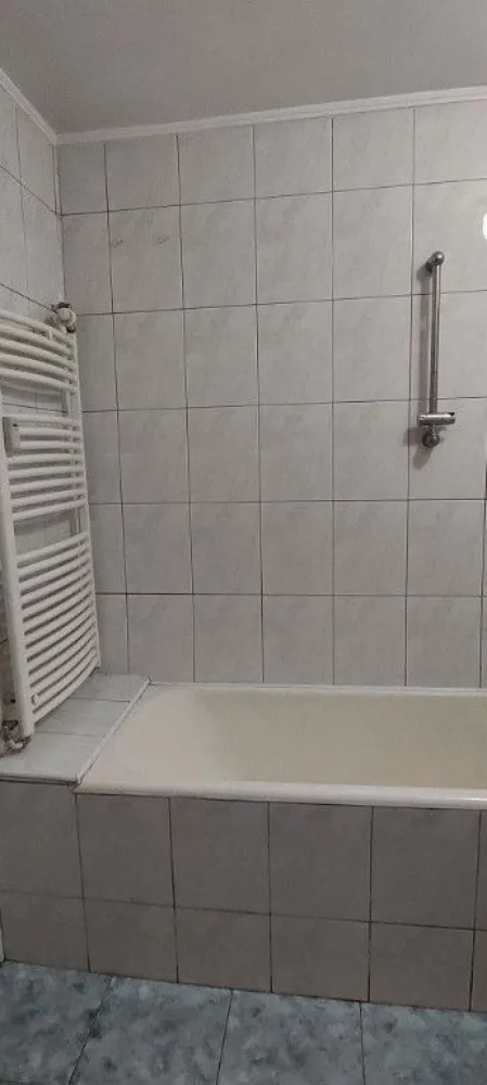 Proprietar apartament 2 camere central