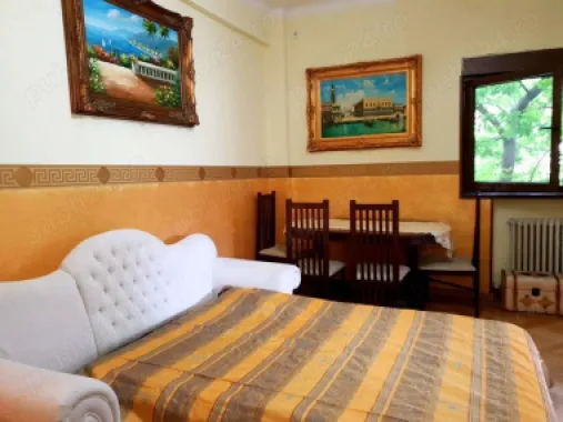Apartament ultracentral Armeneasca 4camere 97mii