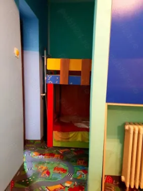Apartament ultracentral Armeneasca 4camere 97mii