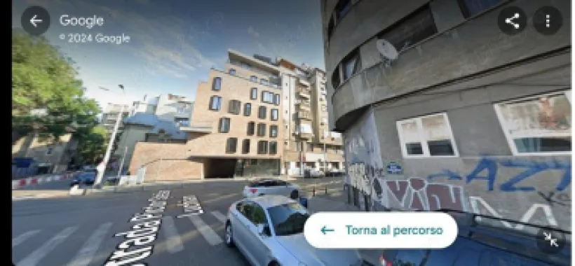 Apartament ultracentral Armeneasca 4camere 97mii