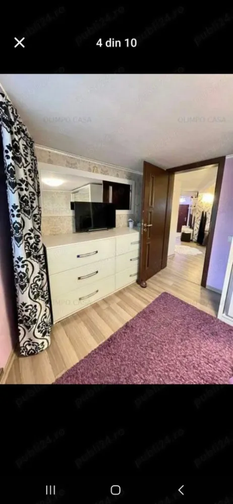 Vand apartament 3 camere, in vila, zona Unirii - VAND APARTAMENT 3 CAMERE IN VILA, ZONA UNIRII. Include boxa subsol,parcare,balcon, terasa cu gratar Barbeque. Instalatii noi: electrica, apa, gaze, canalizare. Geamuri termopan gama de top ( QFORT), terasa, aer conditionat,centrala termica, cada hidromasaj si multe altele ( NUMAI PRODUSE DE TOP) . POSIBILITATE DE A SE VINDE SI COMPLET MOBILAT. Mobilier marca Mobexert si SiPro, usi Porta Doors, etc. Gresie,faianta, marmura,chiuvete,lavoar provenienta Italia (GAMA PREMIUM). Instalatia electrica schimbata cap-coada, doze,prize,intrerupatoare marca Legrand. Centrala termica noua (garantie) cu calorifere si instalatia aferente noi,plus incalzire in pardoseala partial. Un apartament cu izolatie termica si fonica,cu materiale de cea mai buna calitate. Toate acestea se pot demonstra si verifica. Apa curenta, instalatie noua trasa separat si contorizata. NMIC NU ESTE LA COMUN. Facilitati in apropiere : Autobuz, Tramvai, Metrou, Piata ,Magazin UNIREA, Mall Vitan, etc. S A INVESTIT IN APARTAMENT SUMA DE 58000 Euro. Posibilitate de eliberare imediata. MERITA VZIONAT! PRET: 79900 Telefon: