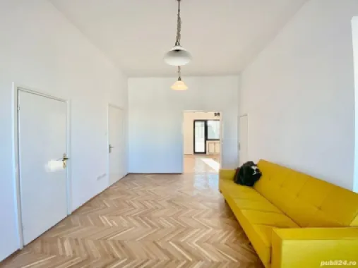 Apartament ultracentral cu vedere superbă, super investiție